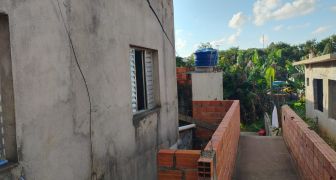 3 Casas  A VENDA REF - 2382