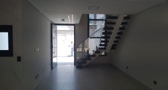  Casa com 2 dormitórios REF - 2470