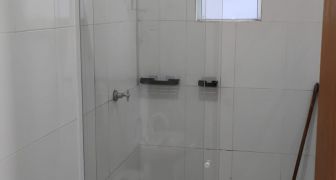 Casa com 3 cômodos  LO  66